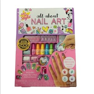 Nail Art Kit